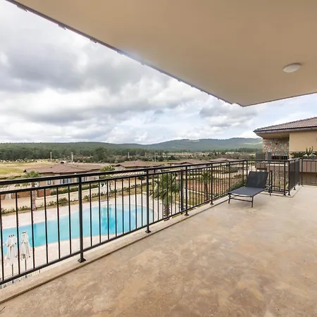 Luxury W Pool Balcony In Regnum Golf Club 酒店